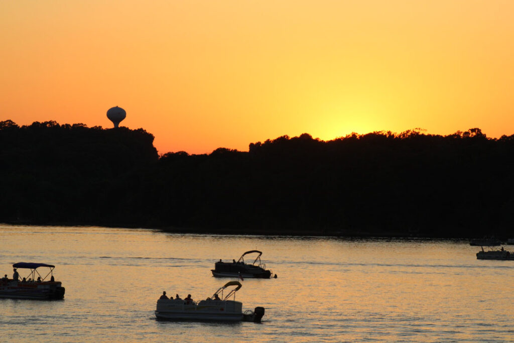 Lake Hartwell at sunset, Clemson (Photo by Karen Brewer, The Pickens County Chronicle)