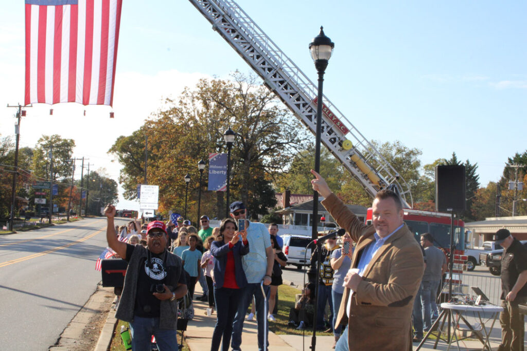 Rev. Travis McAlister, of Golden Creek Baptist Church (Photo by Karen Brewer, The Pickens County Chronicle)