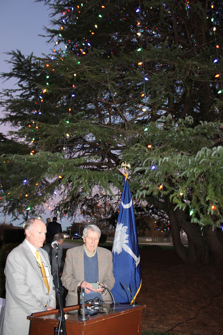 Blue Ridge Electric Cooperative President Jim Lovinggood and retired Judge Eddie Welmaker (Photo by Karen Brewer, The Pickens County Chronicle)