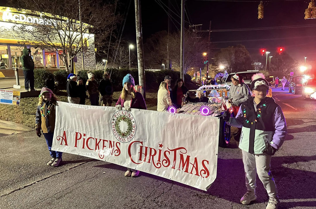 Beginning the 2024 Pickens Christmas Parade on Main Street the evening of Friday, December 6.. (Photo courtesy of the City of Pickens to The Pickens County Chronicle)