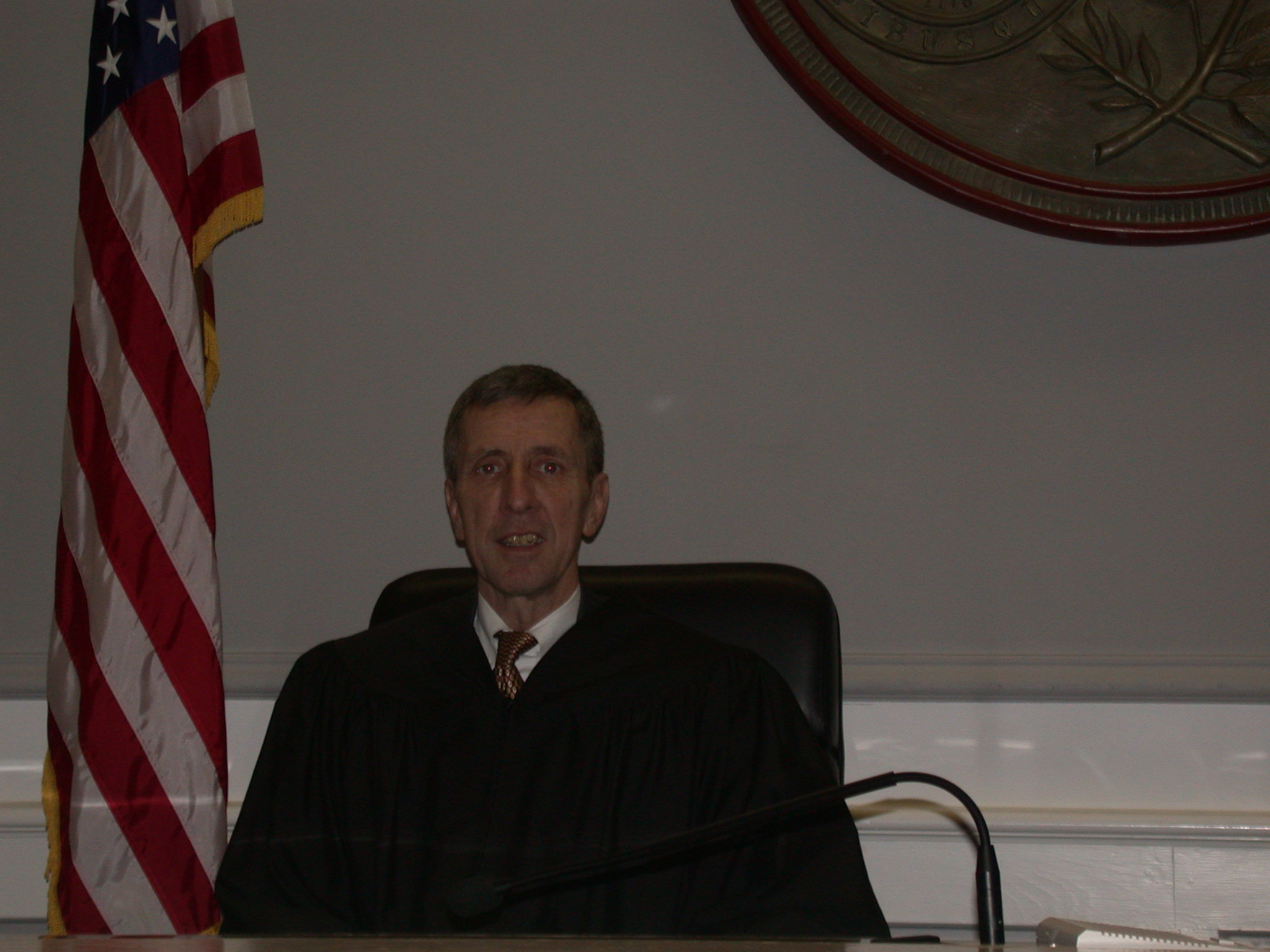 2 - Eddie Welmaker sworn in as judge February 27, 2004 037