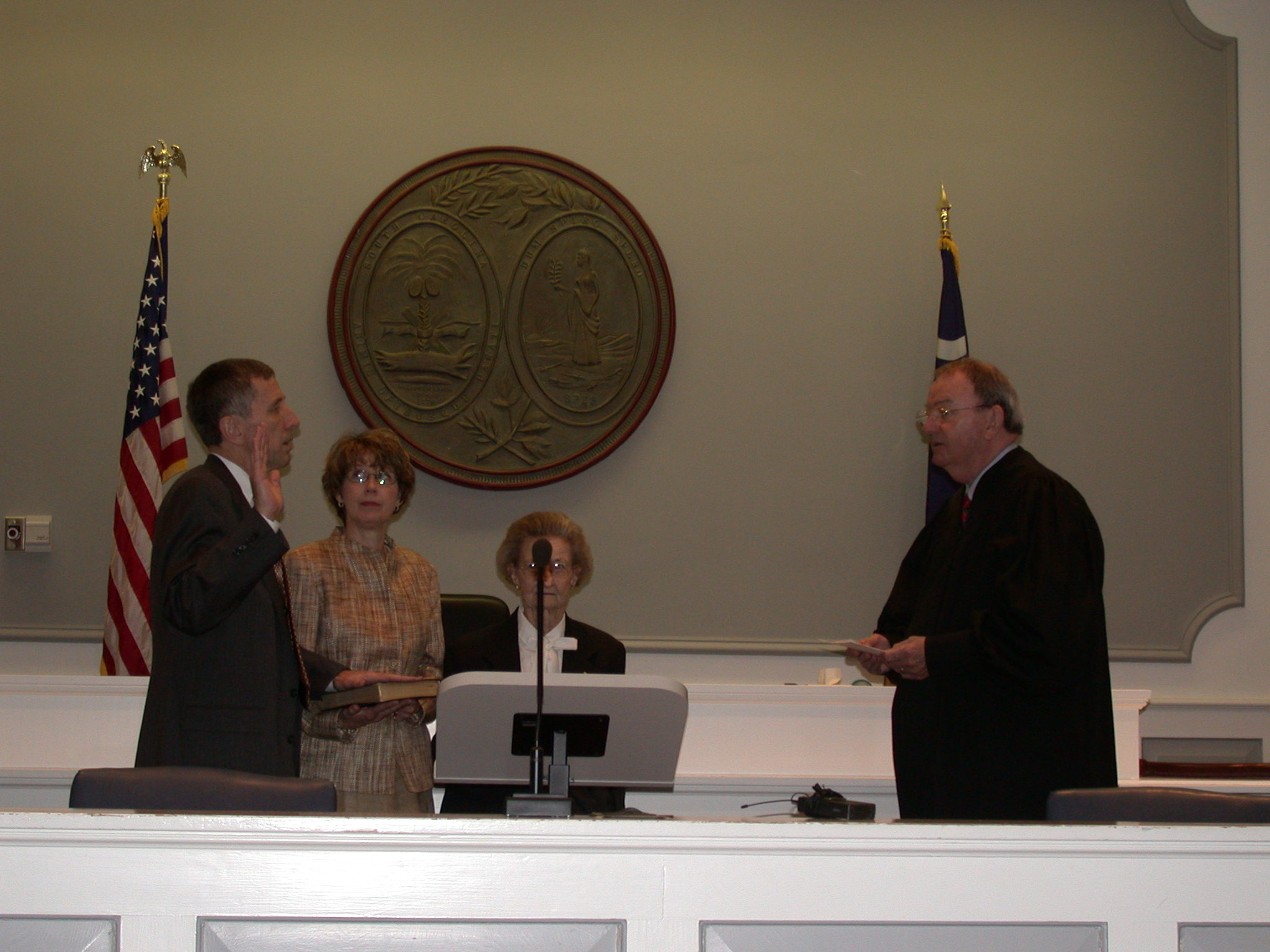 Eddie Welmaker sworn in as judge February 27, 2004 008