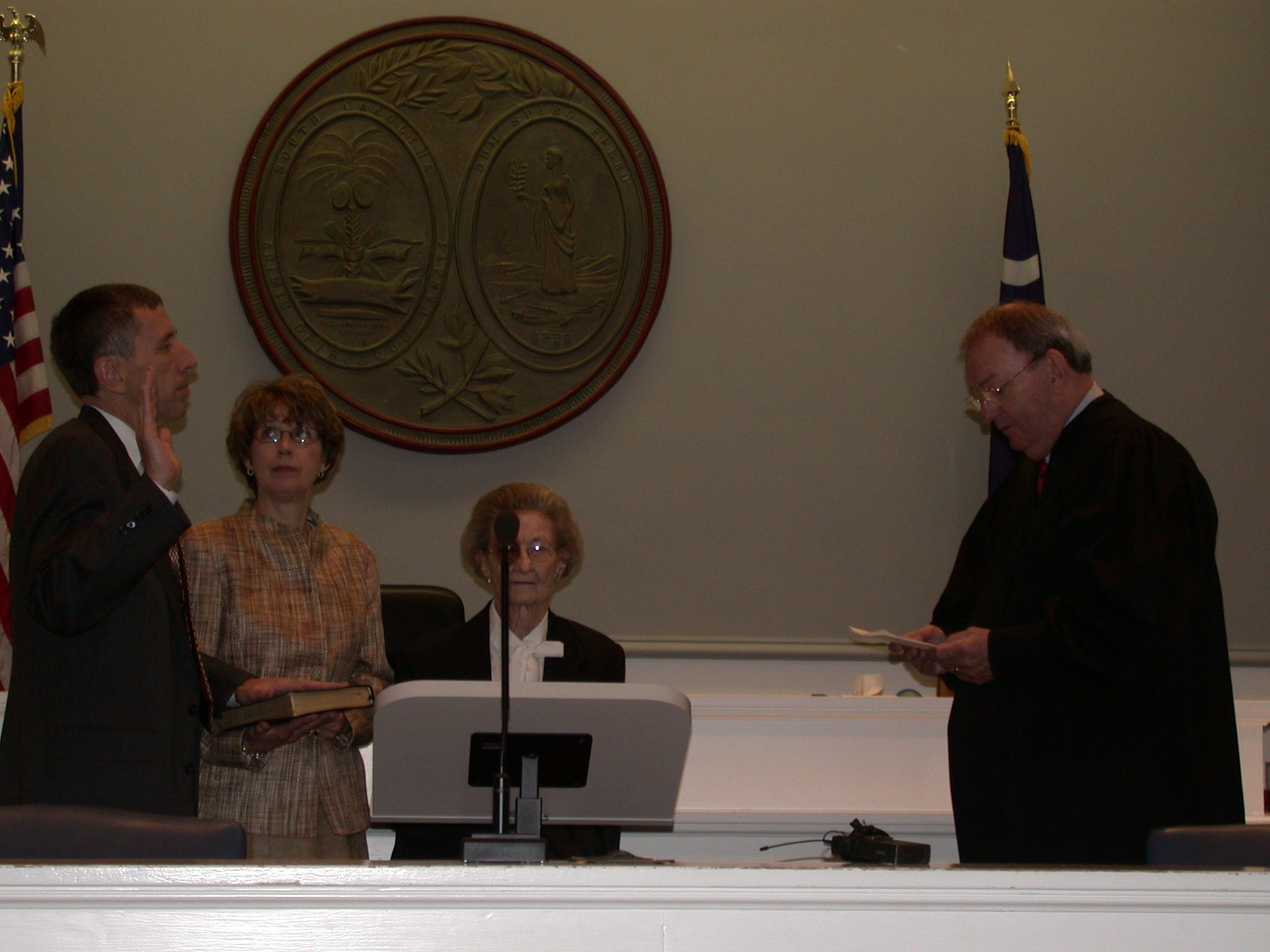 Eddie Welmaker sworn in as judge February 27, 2004 011