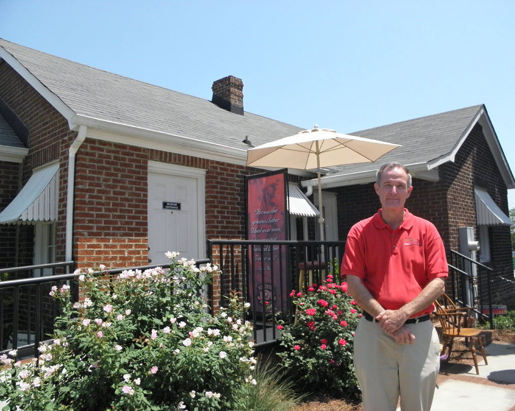 Tom Perry at the 'Shoeless' Joe Jackson Museum the day of the historc marker dedication on June 18, 2011 (Photo by Karen Brewer)