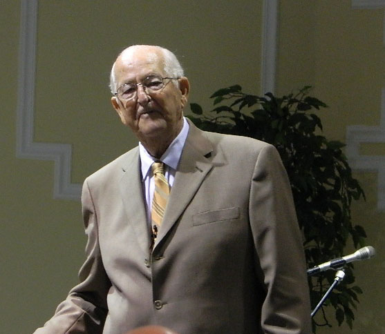 Jack preaching at Powdersville First Baptist Church on August 2, 2015 (Photo by Karen Brewer)
