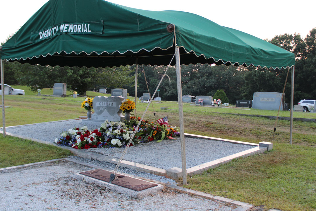 gravesite-6