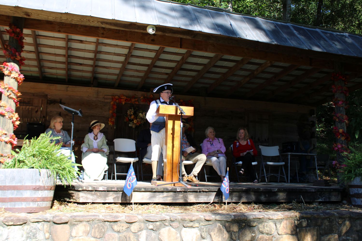 General Andrew Pickens SAR Chapter President Bud Starnes speaks. (Photo by Karen Brewer, The Pickens County Chronicle)